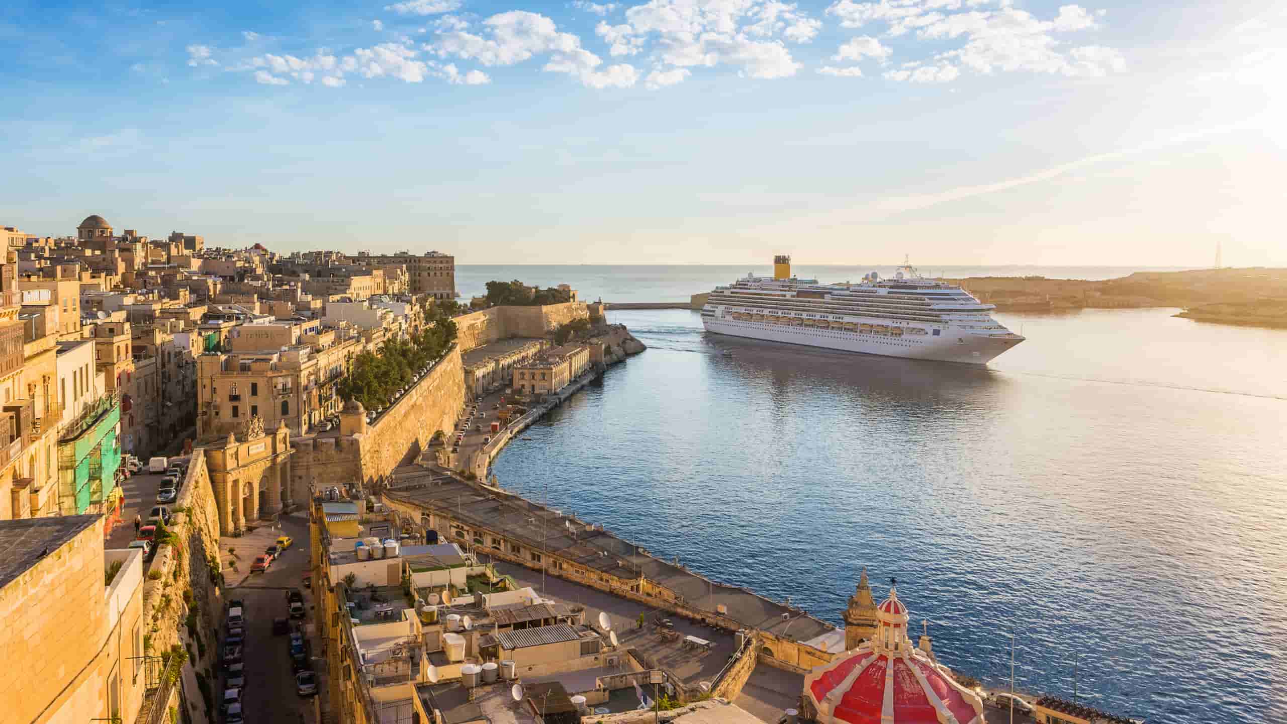 How to navigate social norms on a clothing-free cruise